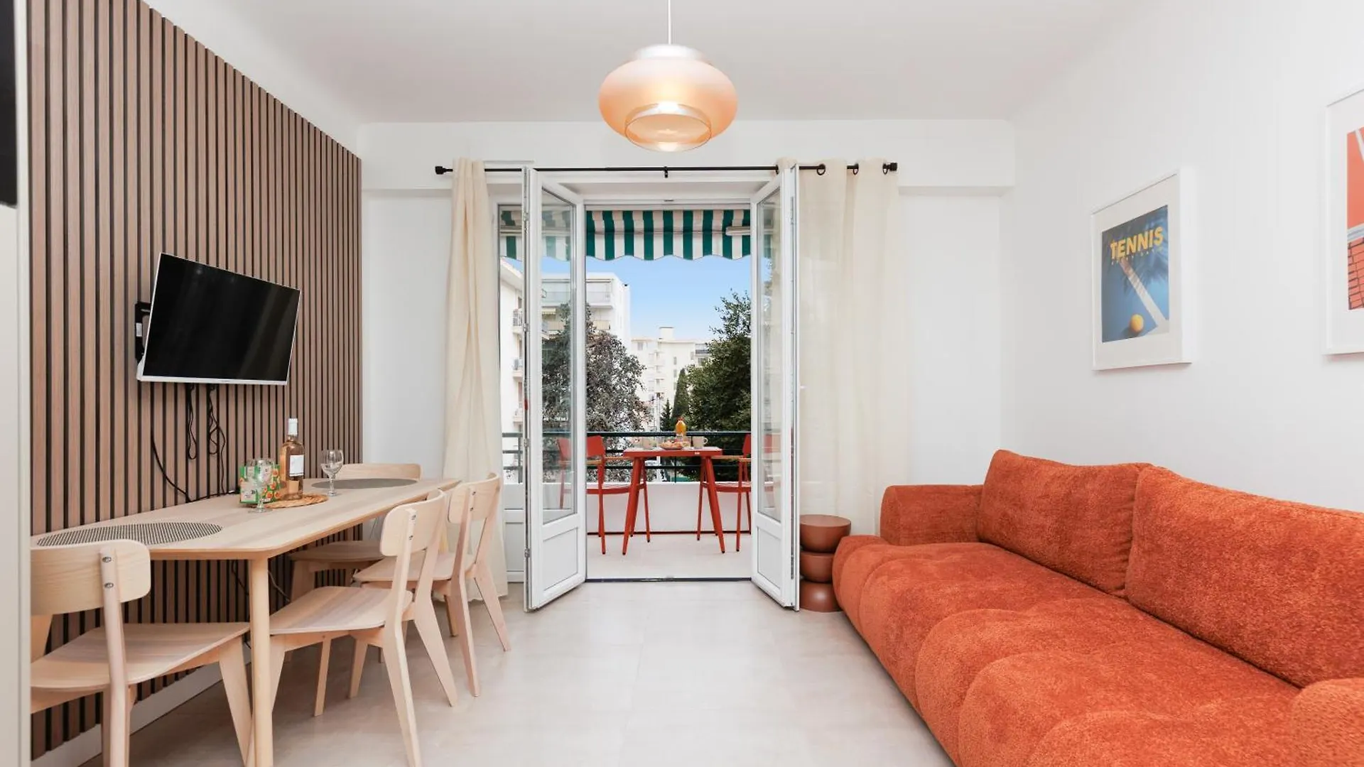 Appartement 4 Personnes Situe A 2 Pas De La Croisette Et Des Plages Cannes 0*,  Fransa